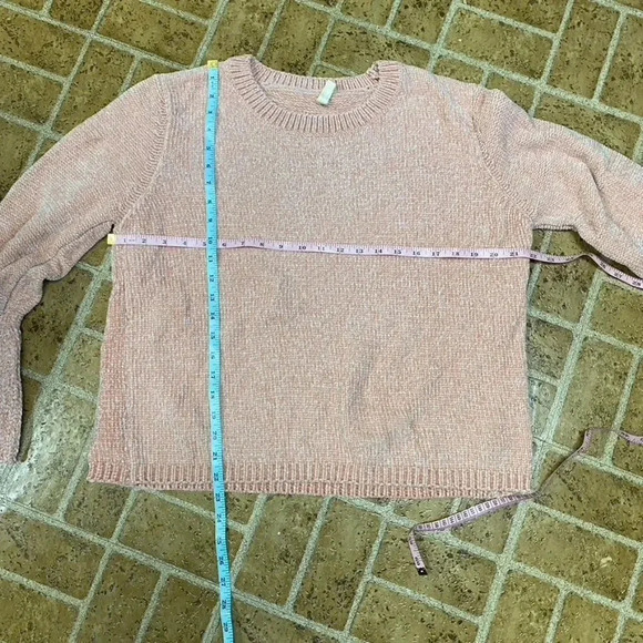 Elan Pink Chenille Bell Sleeve Sweater - Picture 9 of 9